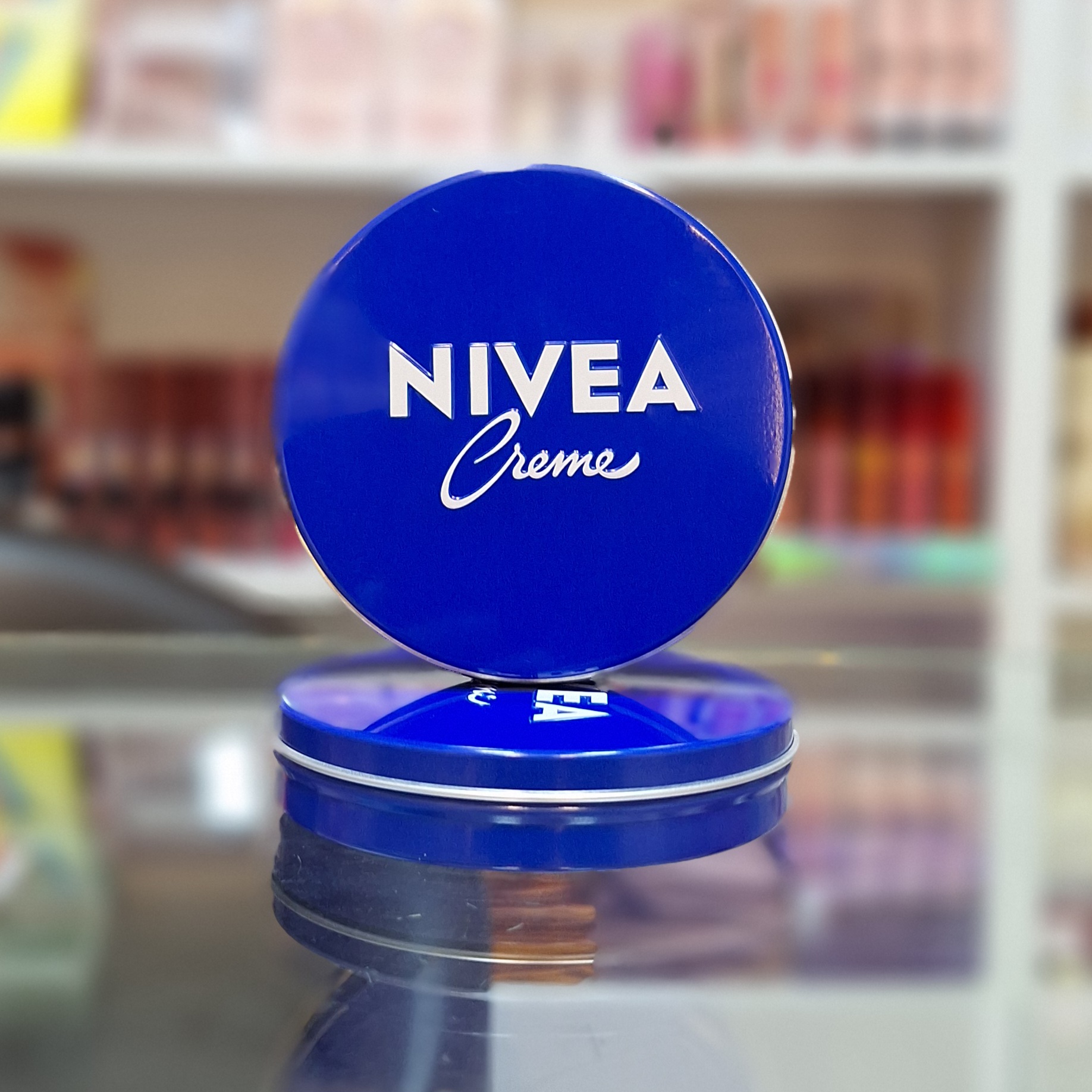 کرم مرطوب کننده کاسه ای فلزی نیوآ 60 میل Nivea