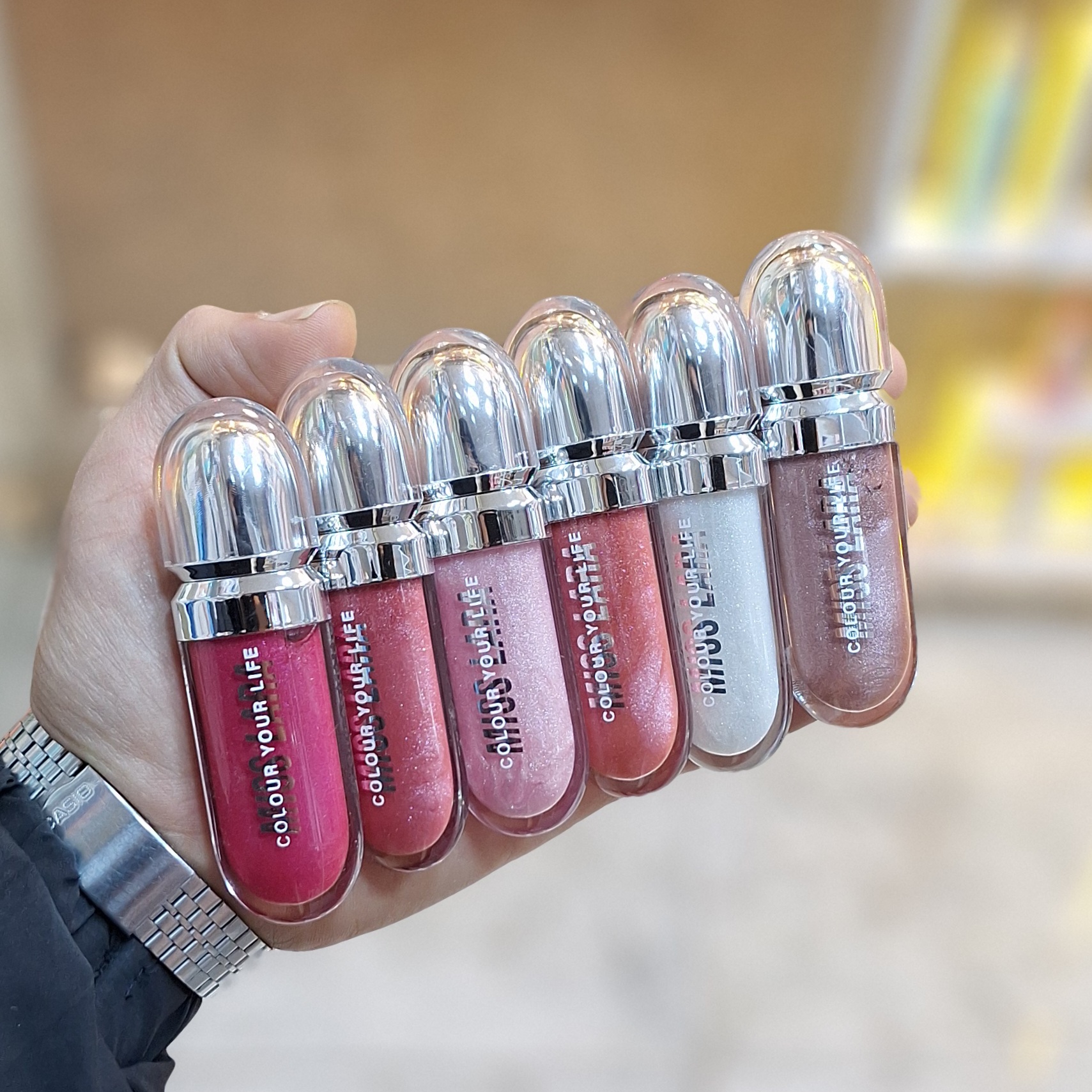 لیپ گلاس شاین طرح کیکو Miss Lara