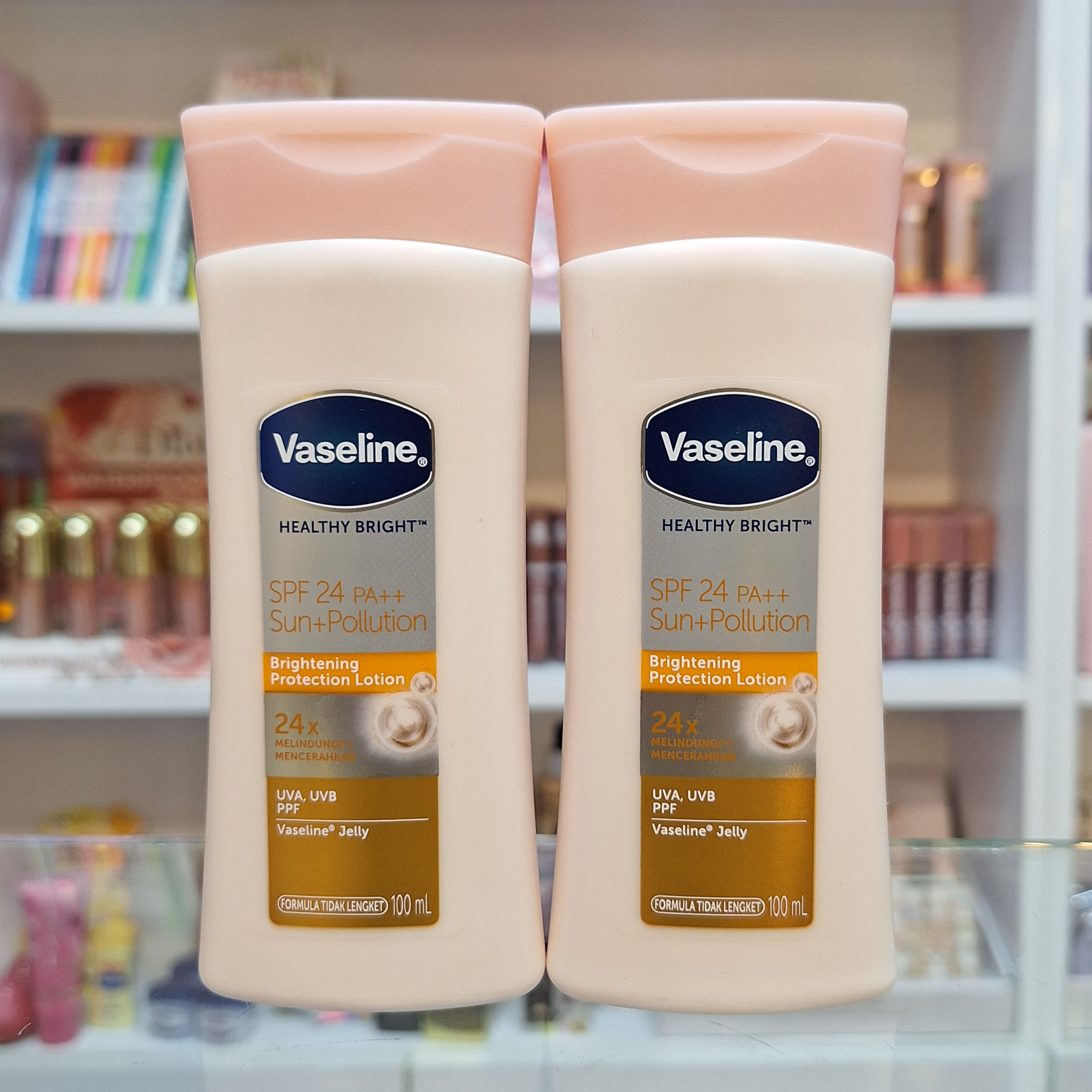 لوسیون بدن روشن کننده و حاوی ضدآفتاب وازلین 100 میل